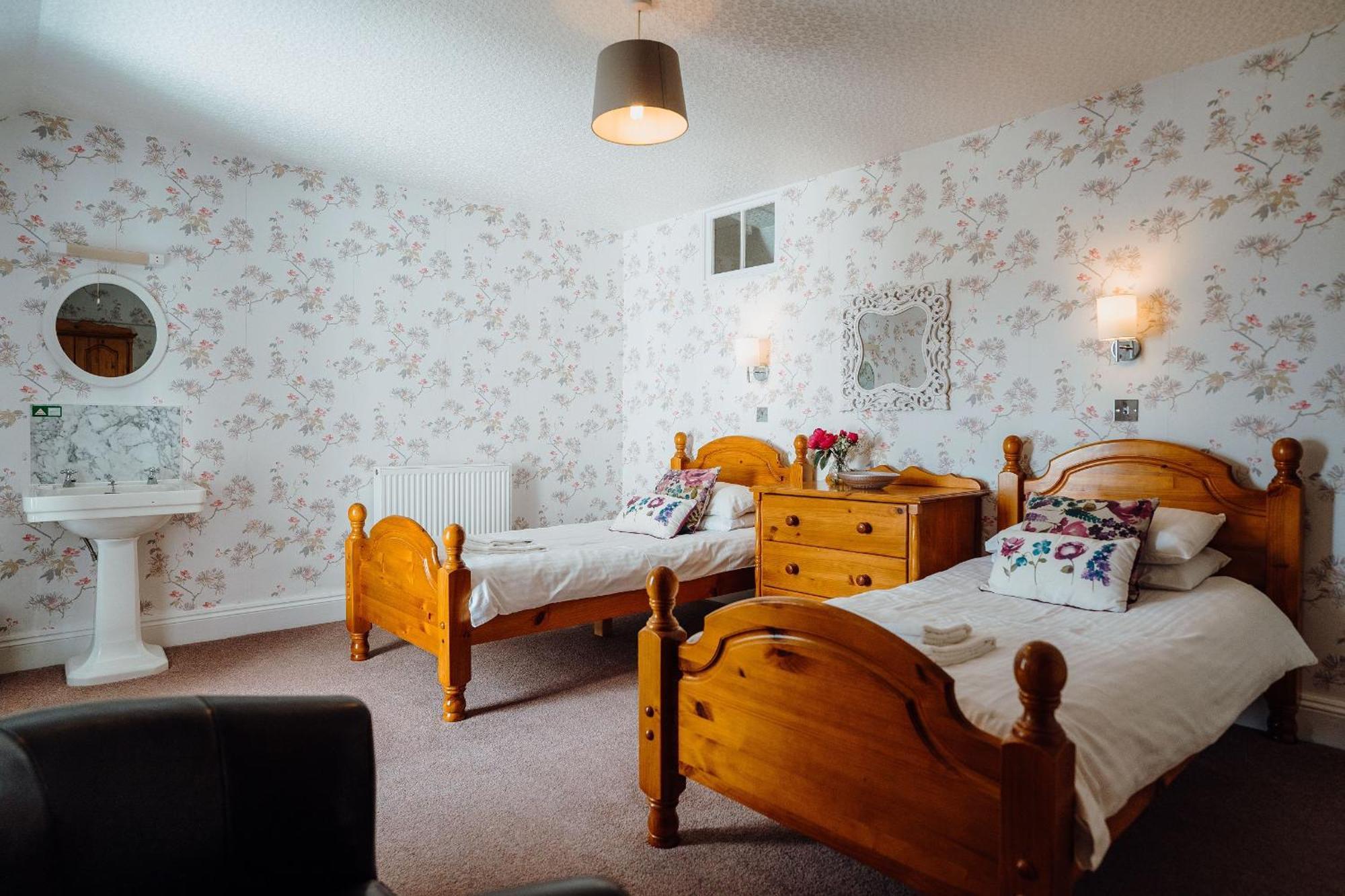 Celtic Haven Hotel Lydstep Kültér fotó